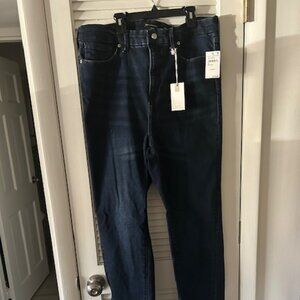 NWT Good American Good Classic Slim-Straight Jeans Size 14/18